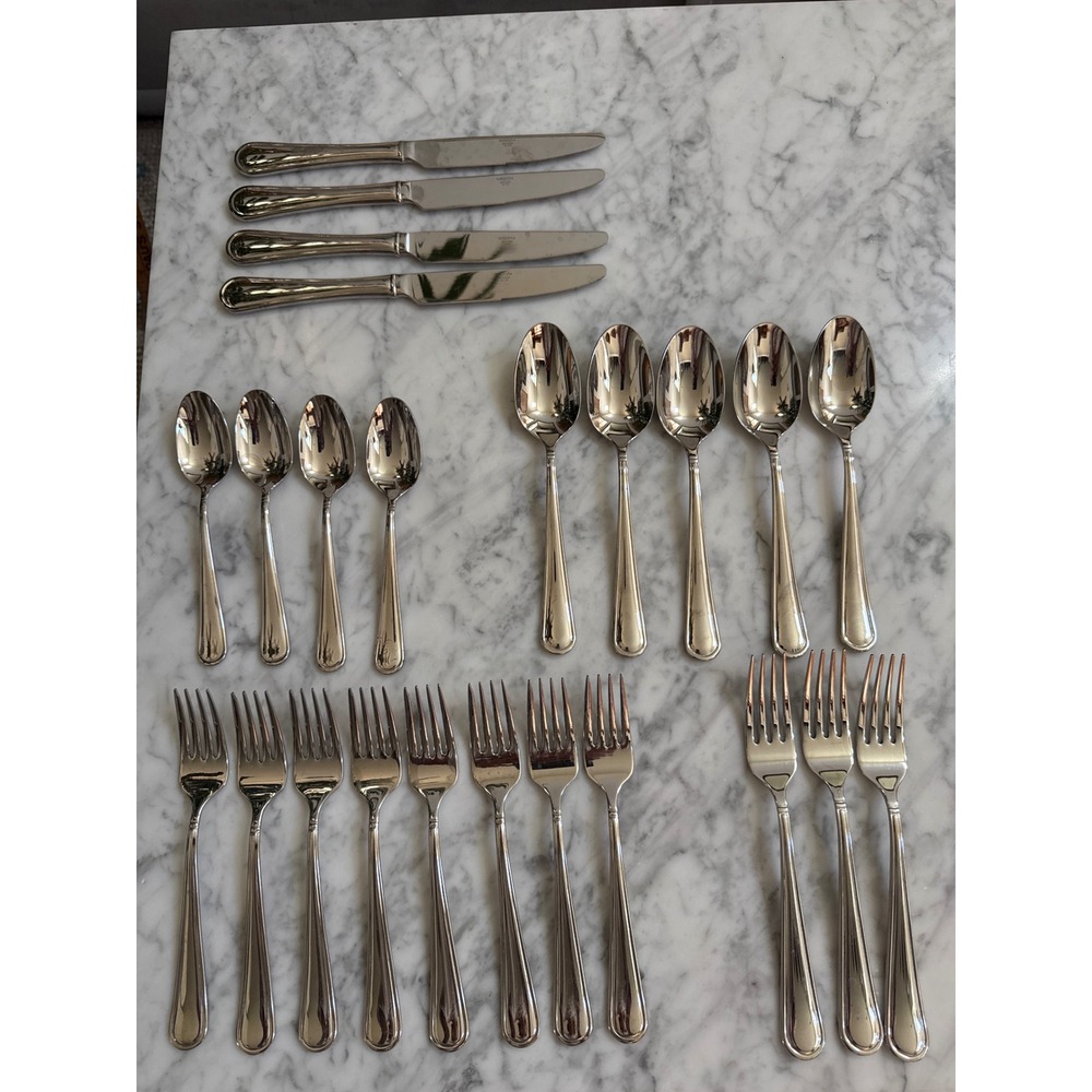 Mikasa virtuoso frost 18/10 Stainless Steel Flatware Set 24 Pieces Silver